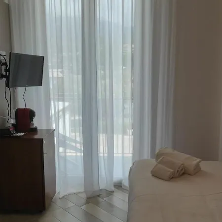 Guest house La Perla Del Tirreno Sapri
