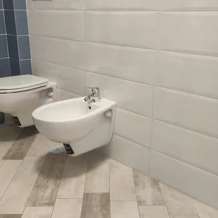 La Perla Del Tirreno Guest house